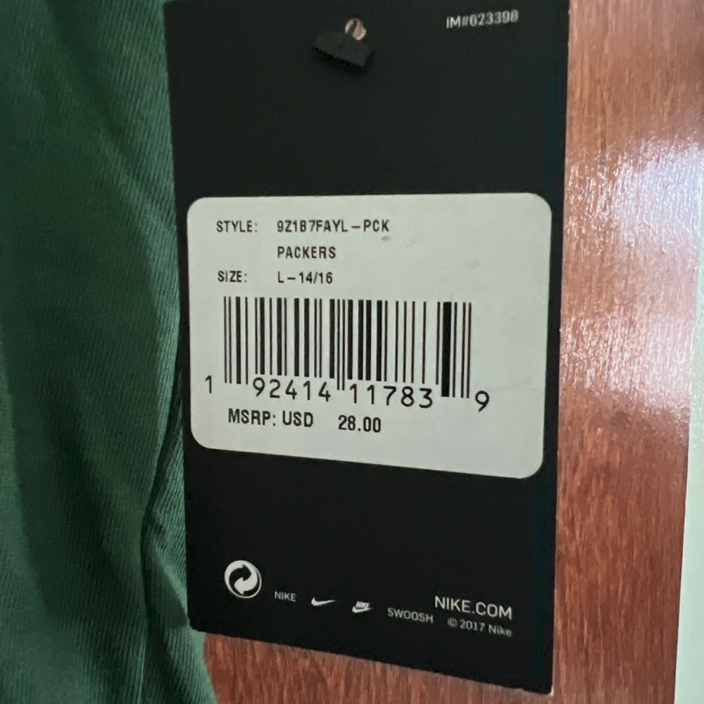 Nike classic green